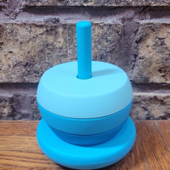 Elbebe Stacking Toy with Cute Animal Top - Gray and Blue - Picture 4 of 6